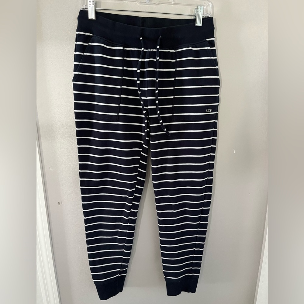 Vineyard Vines . Woman’s pants. Size XS